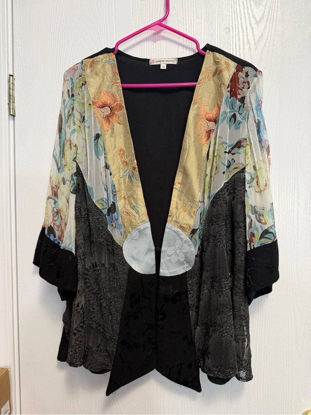 Spencer and Alexis  vintage  Kimono  cardigan
